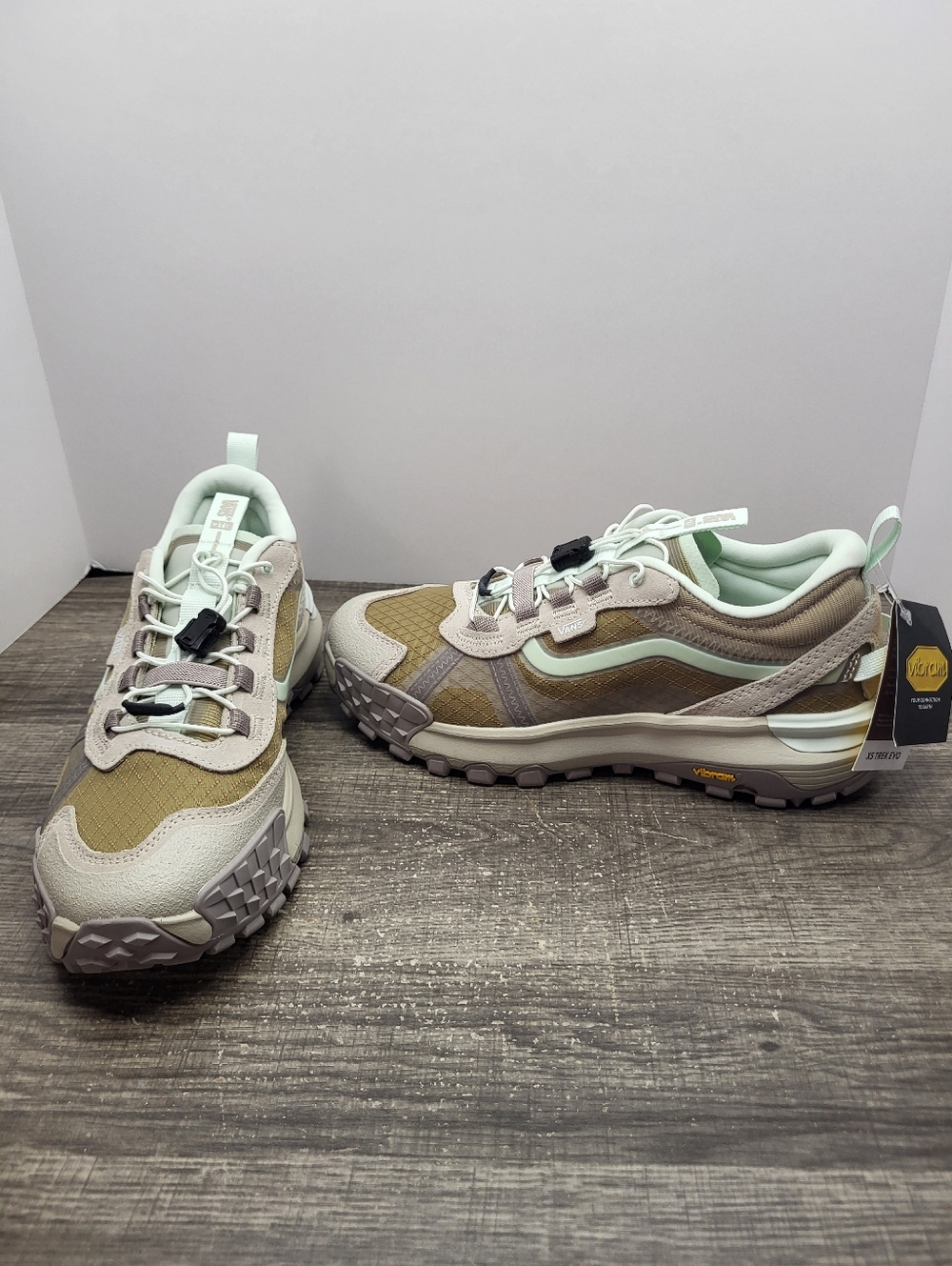 VANS MTE XS TREK EVO GREEN HIKING SHOES VIBRAM WOMEN'S 7.5 MEN 6 NEW